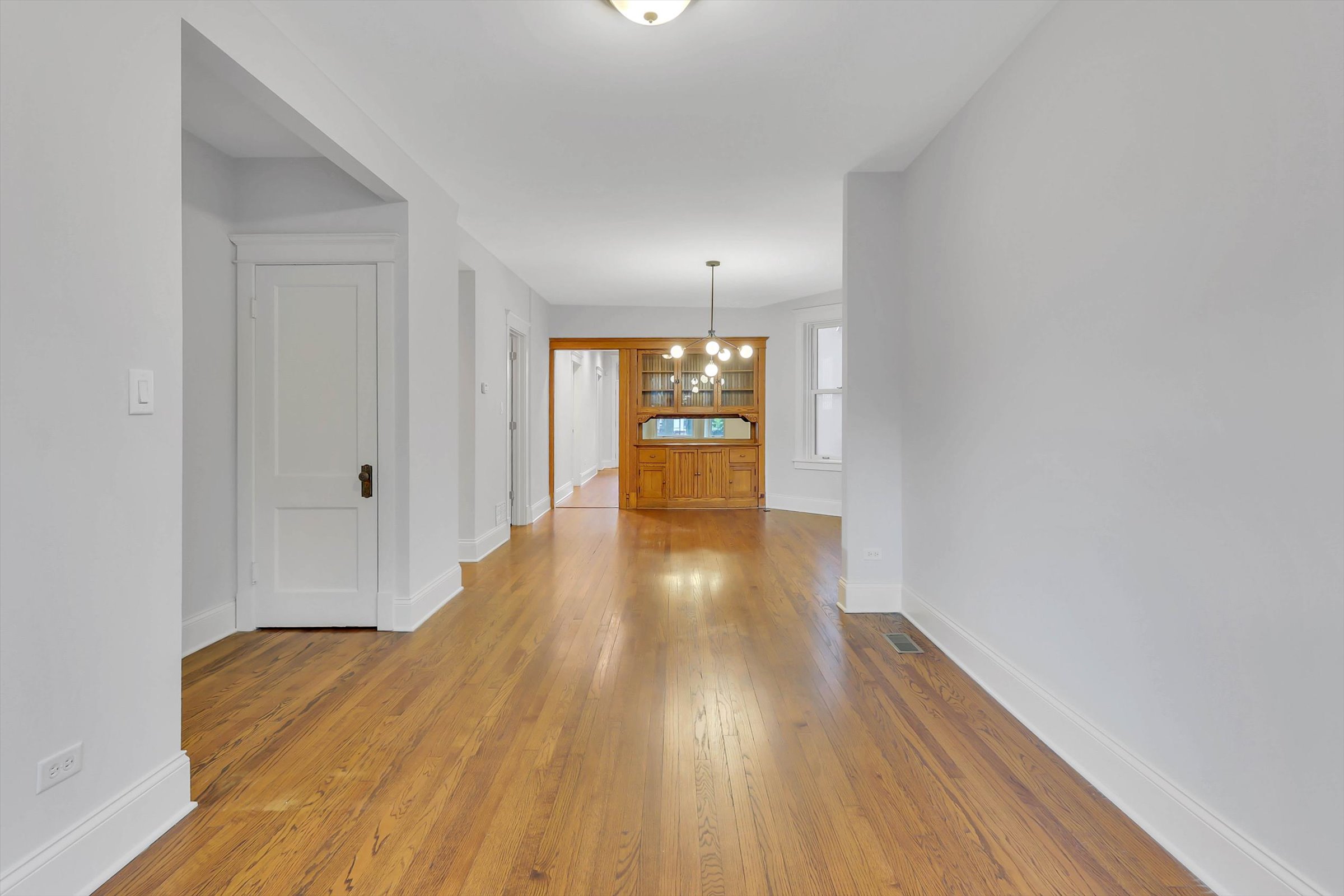 3719 N. Damen  #1