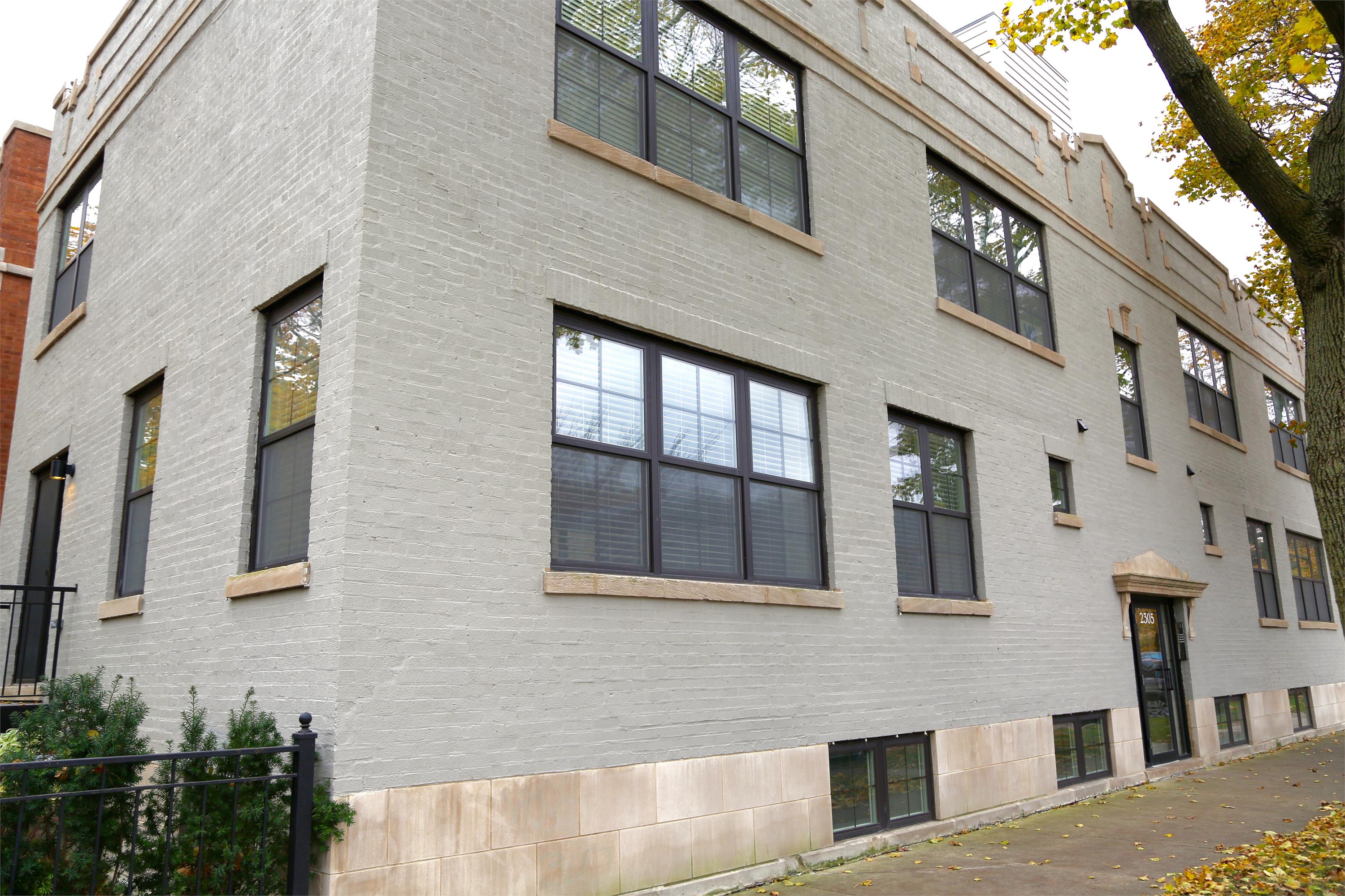 2305 W. Waveland - 1 E